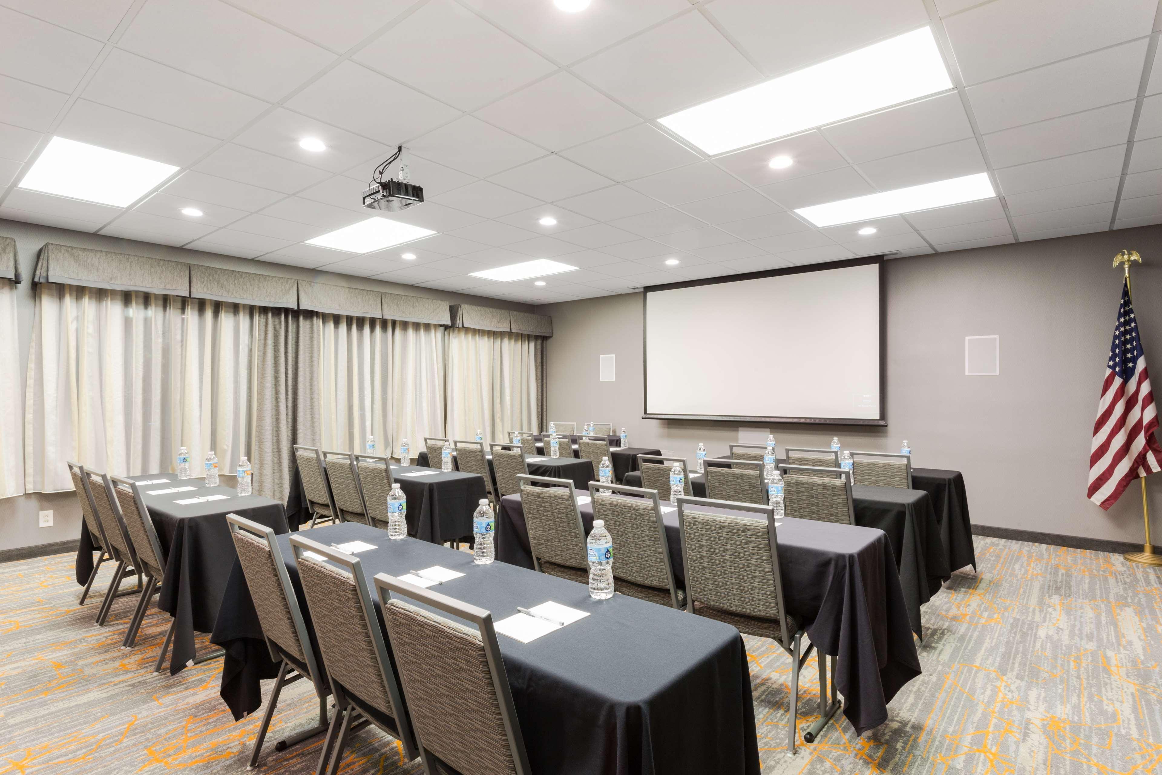 Hampton Inn Pittsburgh/West Mifflin Exteriör bild