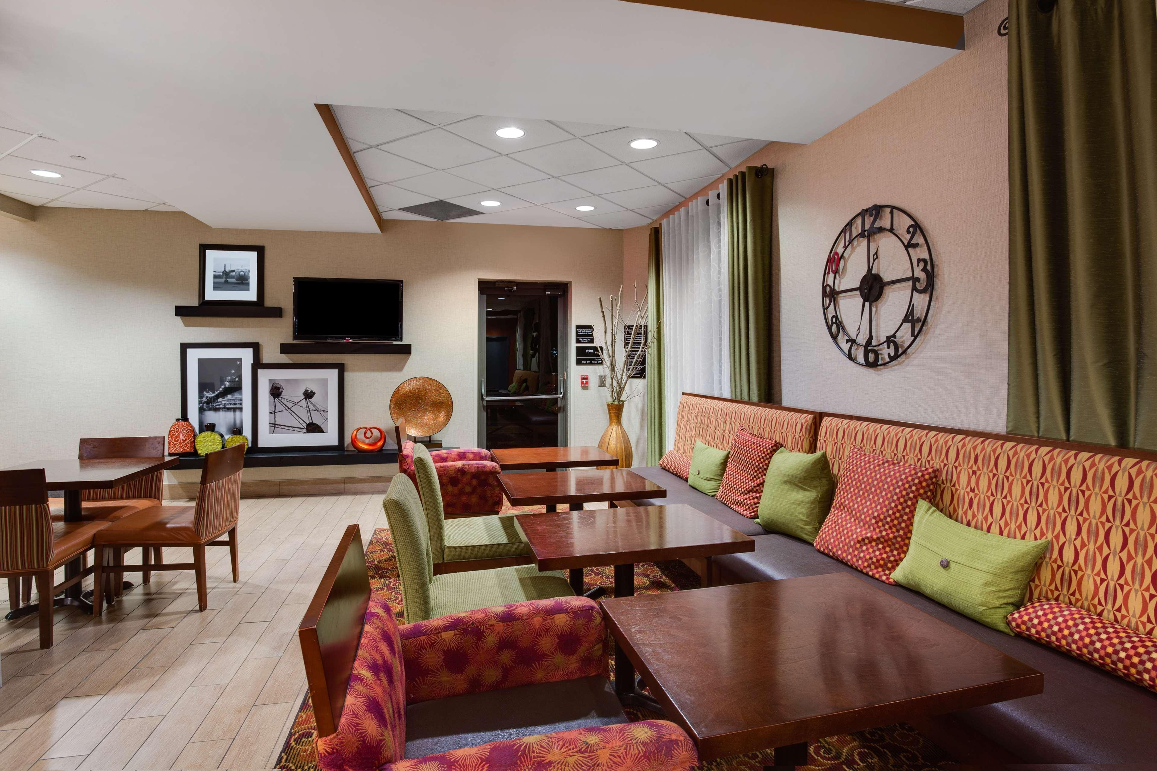 Hampton Inn Pittsburgh/West Mifflin Exteriör bild