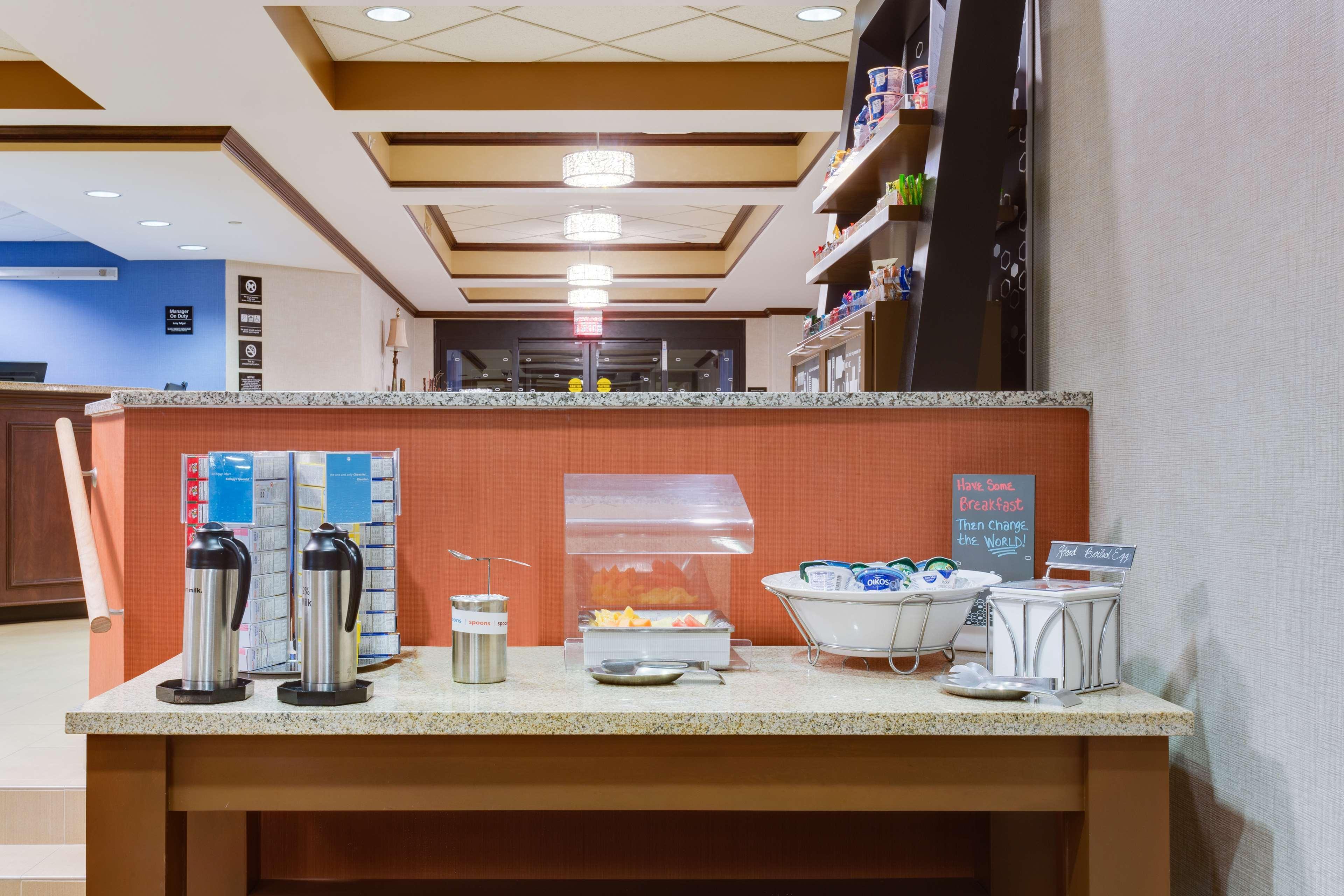 Hampton Inn Pittsburgh/West Mifflin Exteriör bild