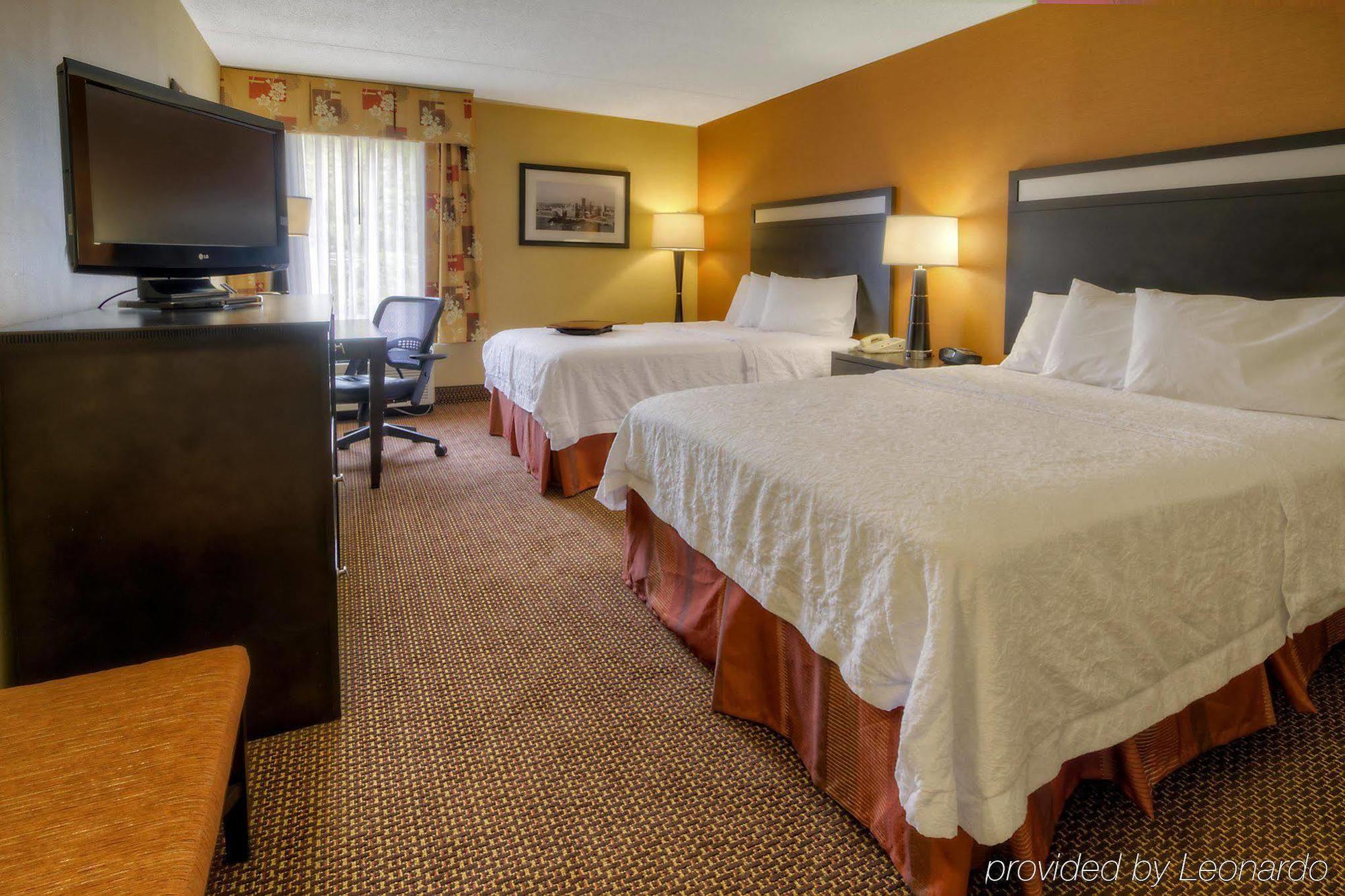 Hampton Inn Pittsburgh/West Mifflin Exteriör bild
